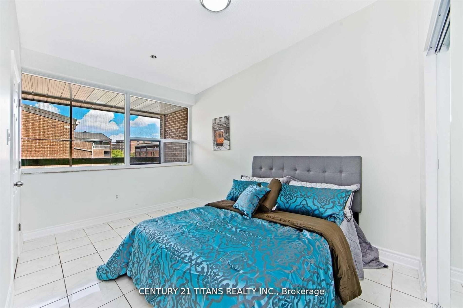 4064 Lawrence Avenue E • ##510 • Toronto, ON photo 8