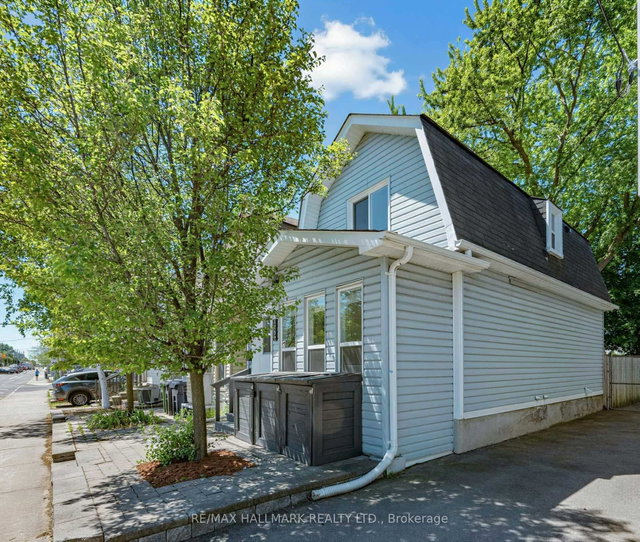 1292 Woodbine Avenue
