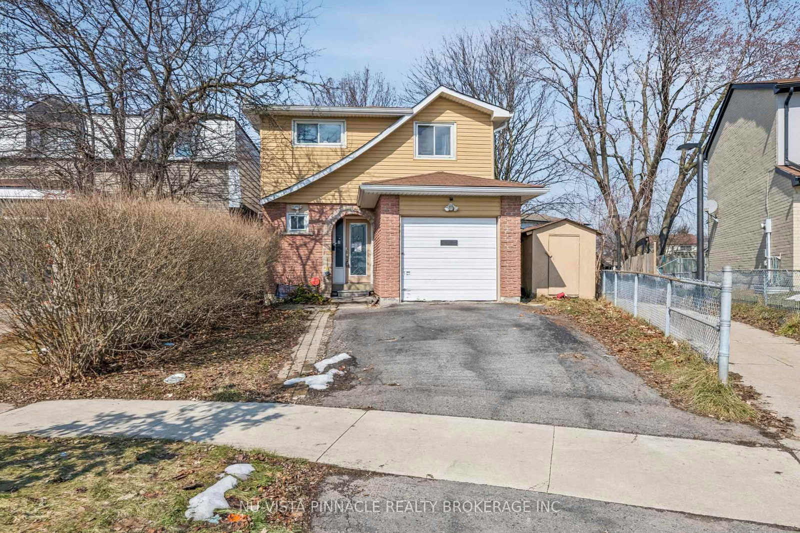 1627 Alwin Circle • Pickering, ON photo 1