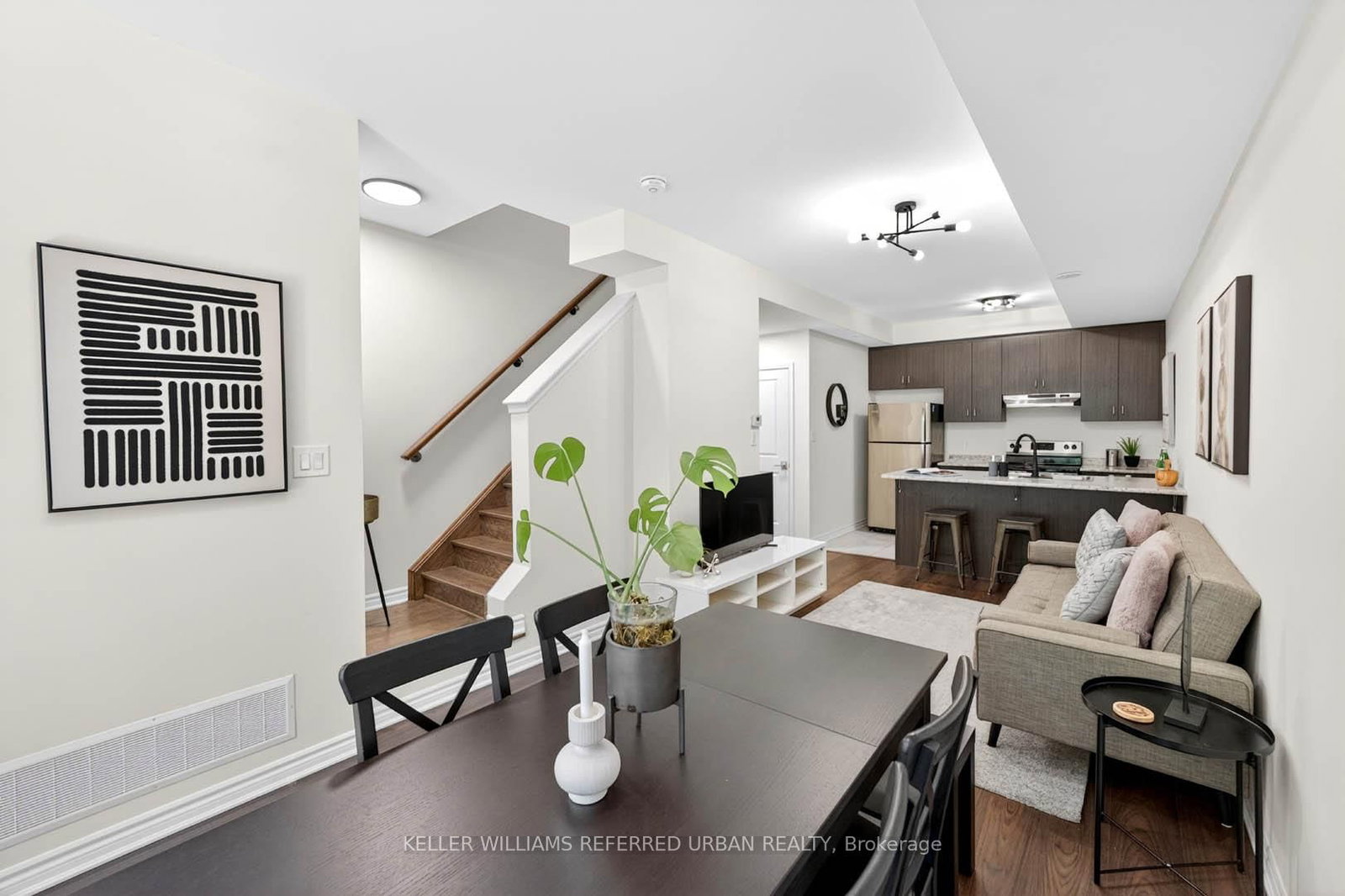 25 Heron Park Place • #19 • Toronto, ON photo 8