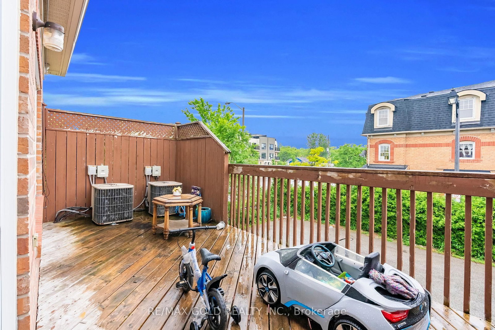 4 Ecopark Gate • Toronto, ON photo 11