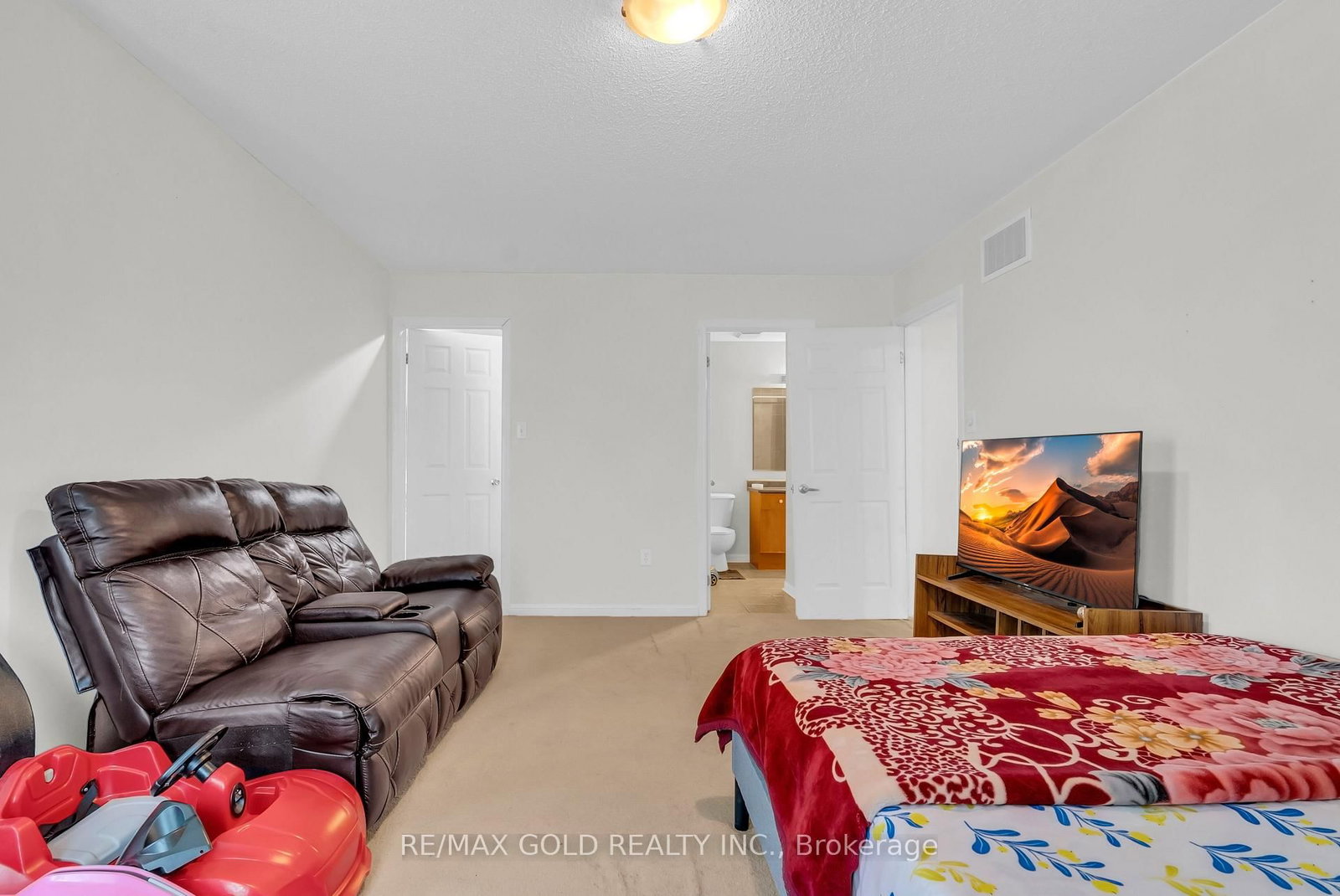 4 Ecopark Gate • Toronto, ON photo 29