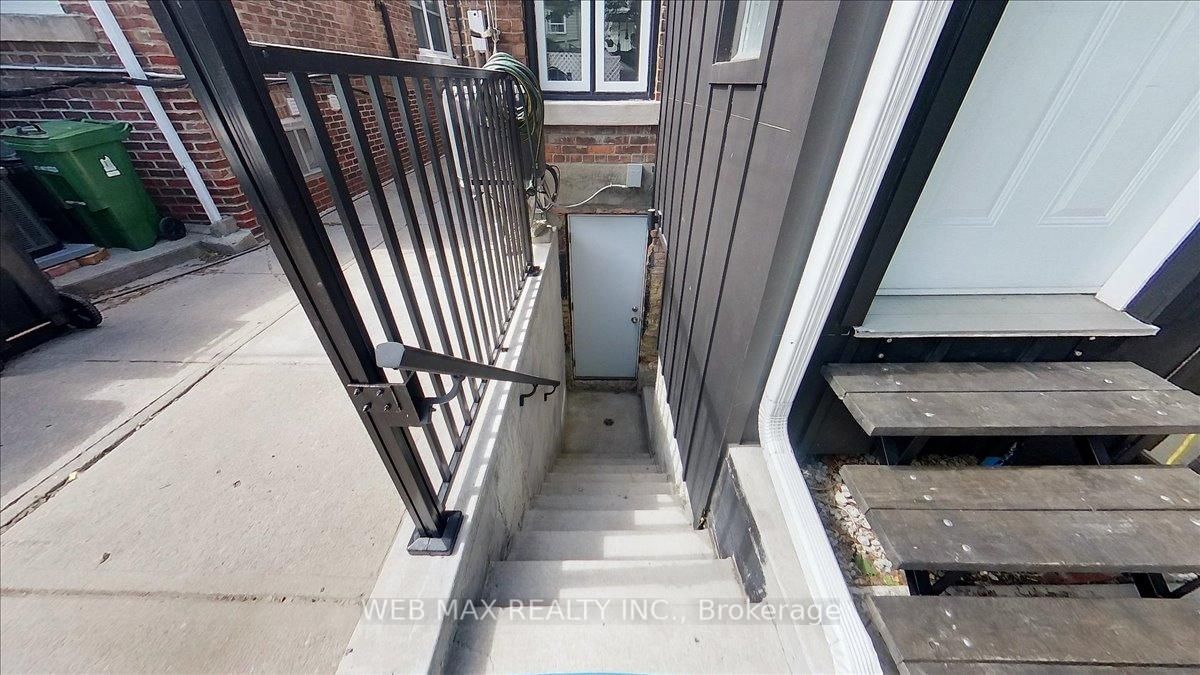 173 Milverton Boulevard • Toronto, ON photo 41