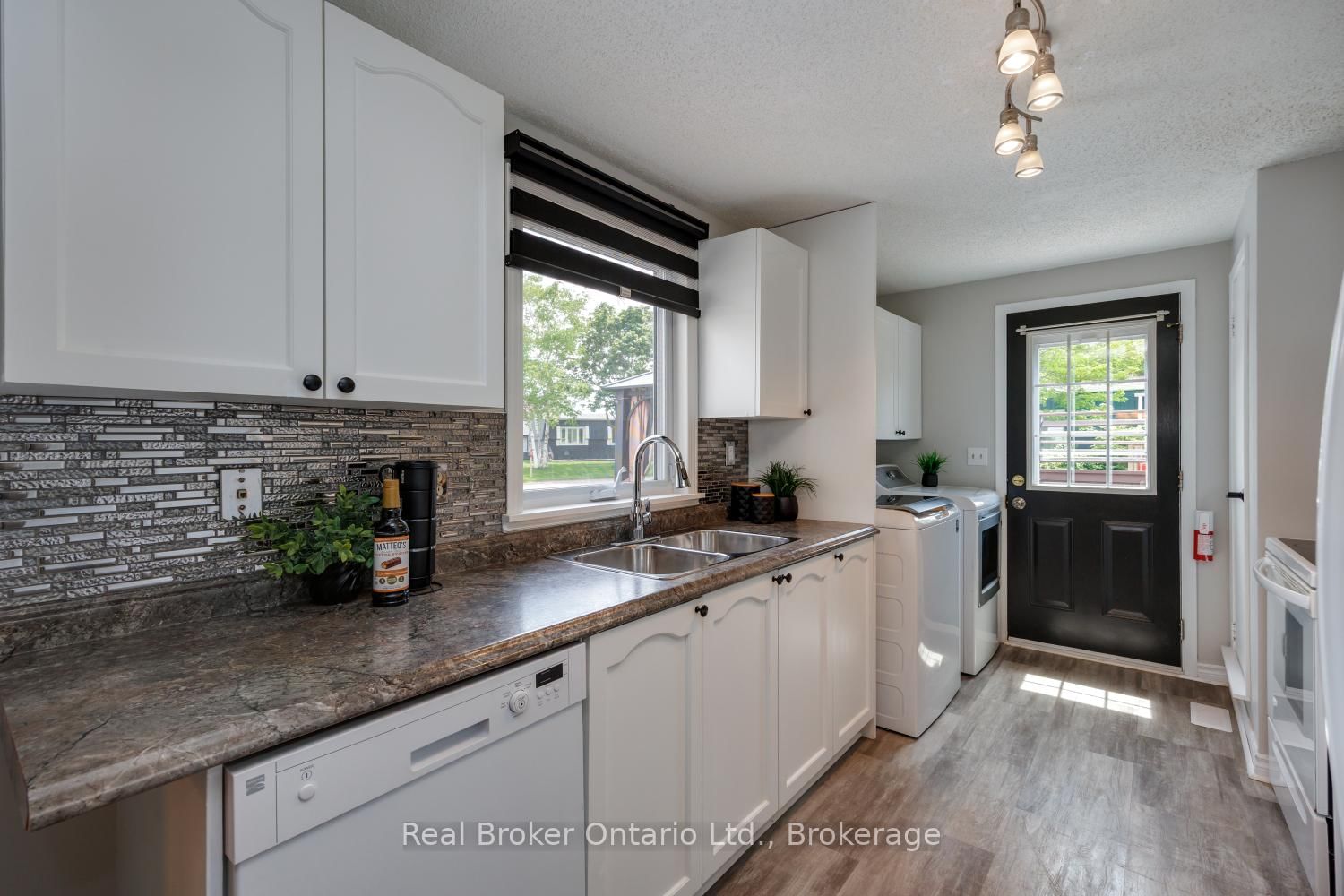 115 Wilmot Trail • Clarington, ON photo 14