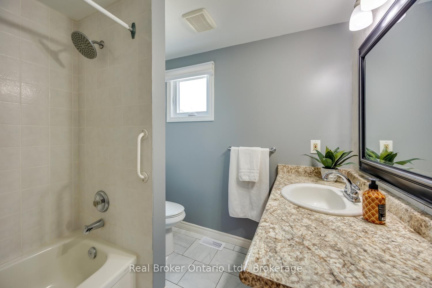 115 Wilmot Trail • Clarington, ON photo 24