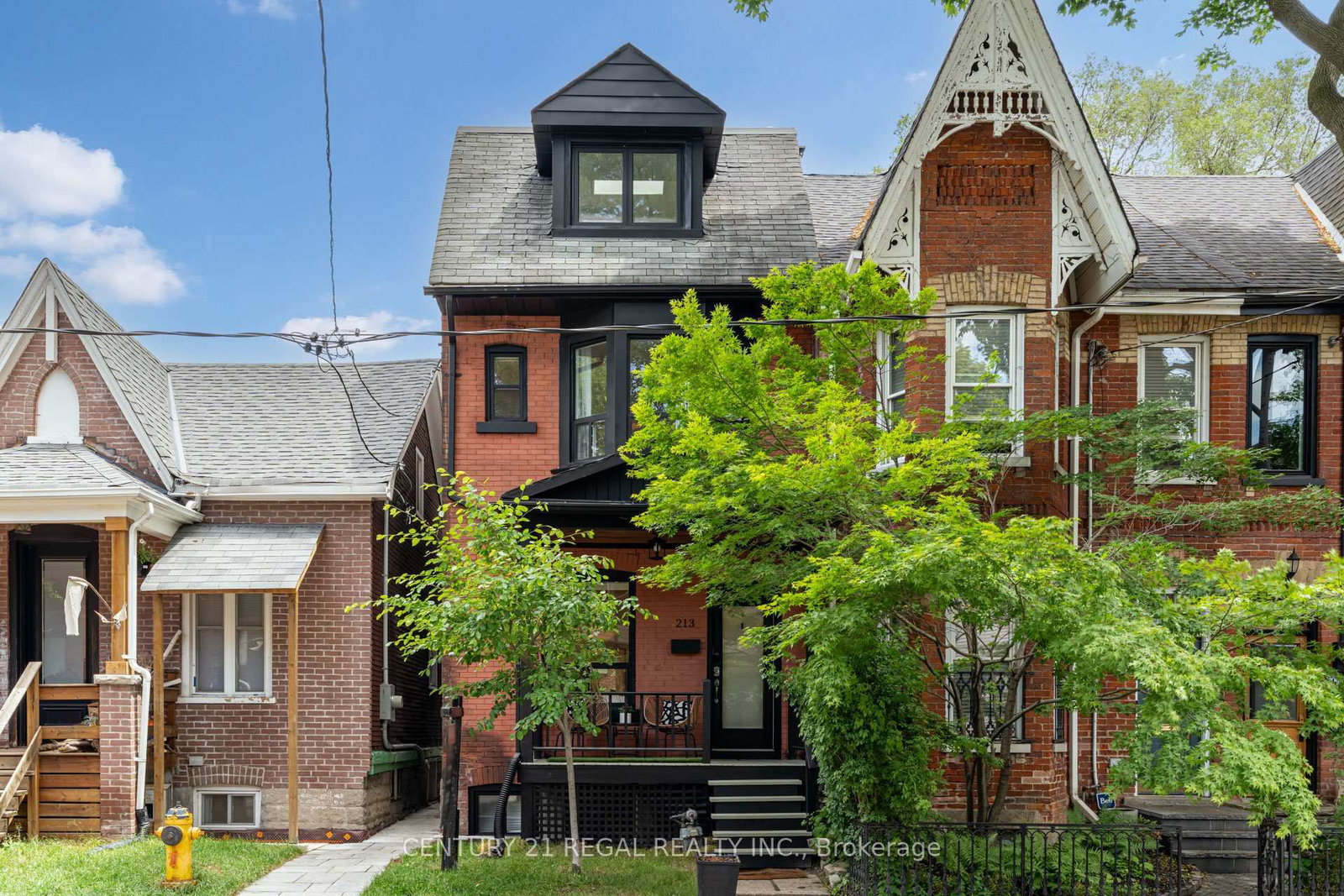 Semi-Detached House for sale at 213 Boulton Avenue, Toronto, Ontario, M4M 2J8 - South Riverdale - MLS: E13448196