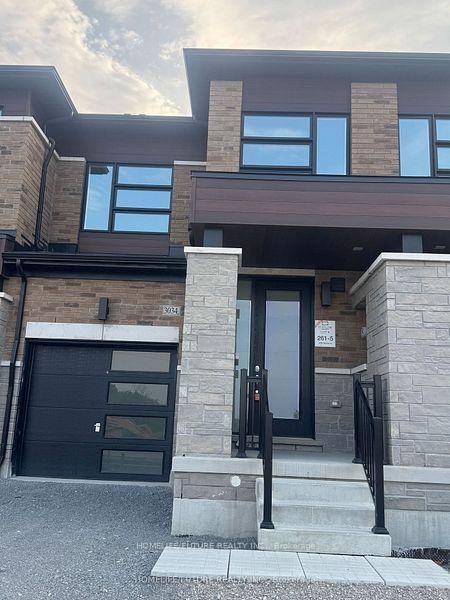 home for lease on 3034 Sideline 16 Road
