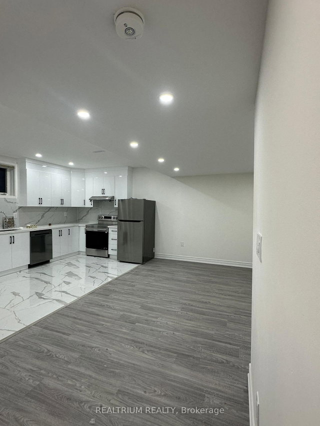 Lower - 32 Slader Heights Street