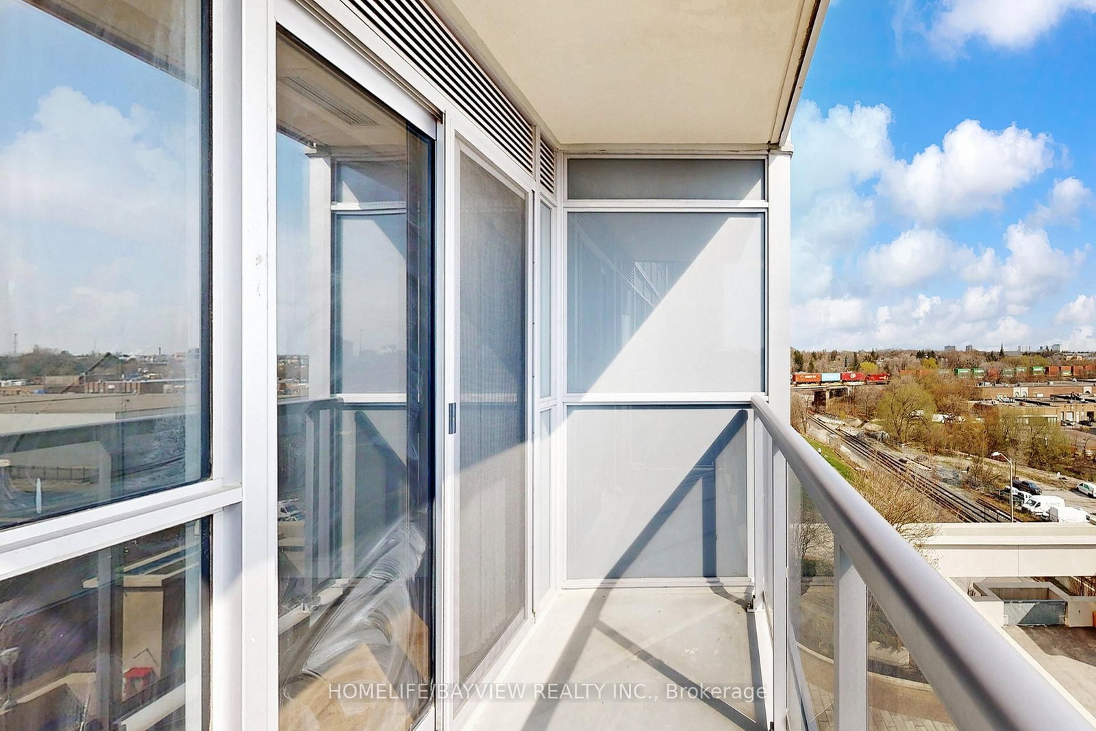 181 Village Green Square • #711 • Toronto, ON photo 20