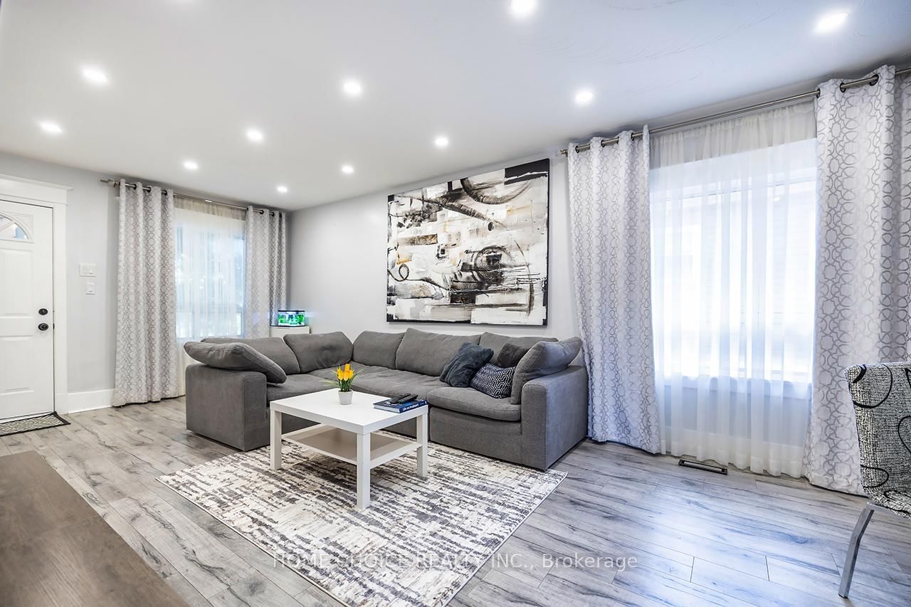 140 Gladstone Avenue • Oshawa, ON photo 12