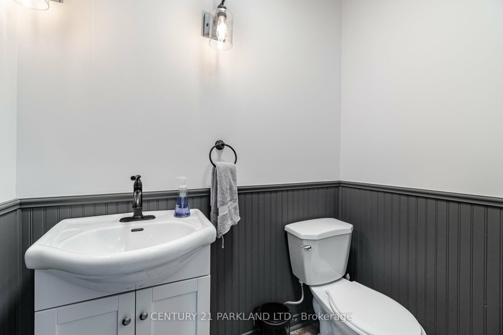 21 Heda Court • Whitby, ON photo 20