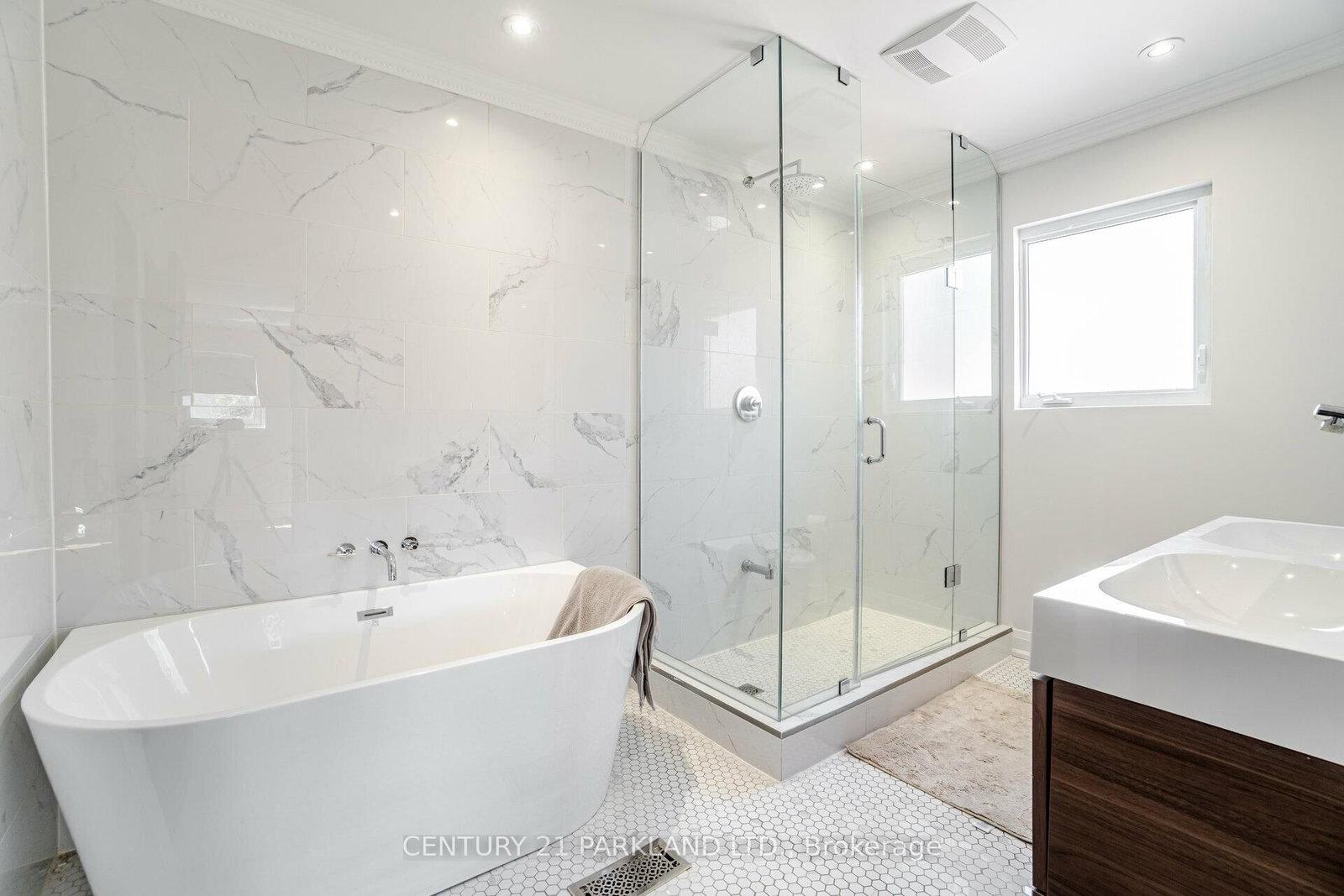 21 Heda Court • Whitby, ON photo 27