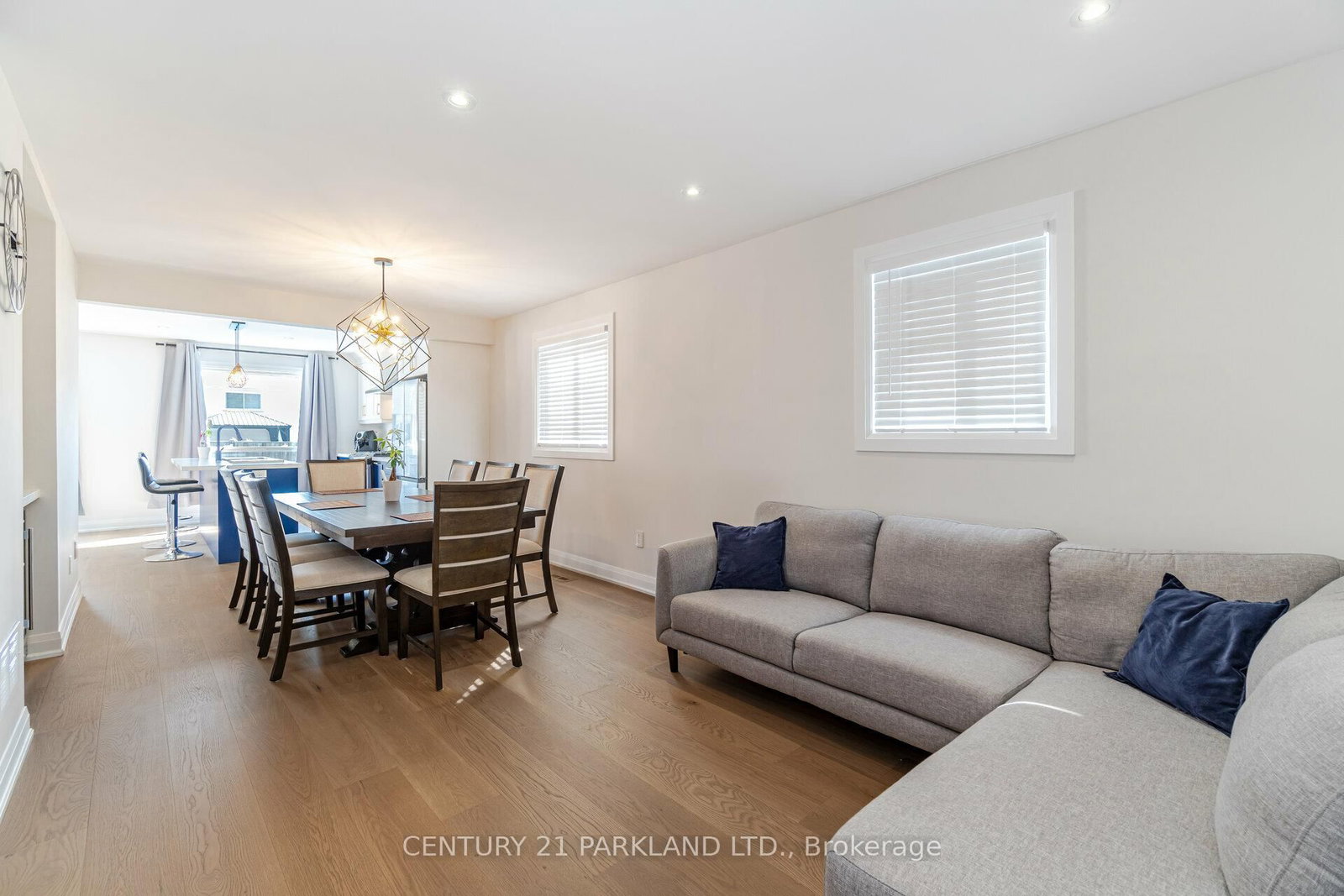 21 Heda Court • Whitby, ON photo 6