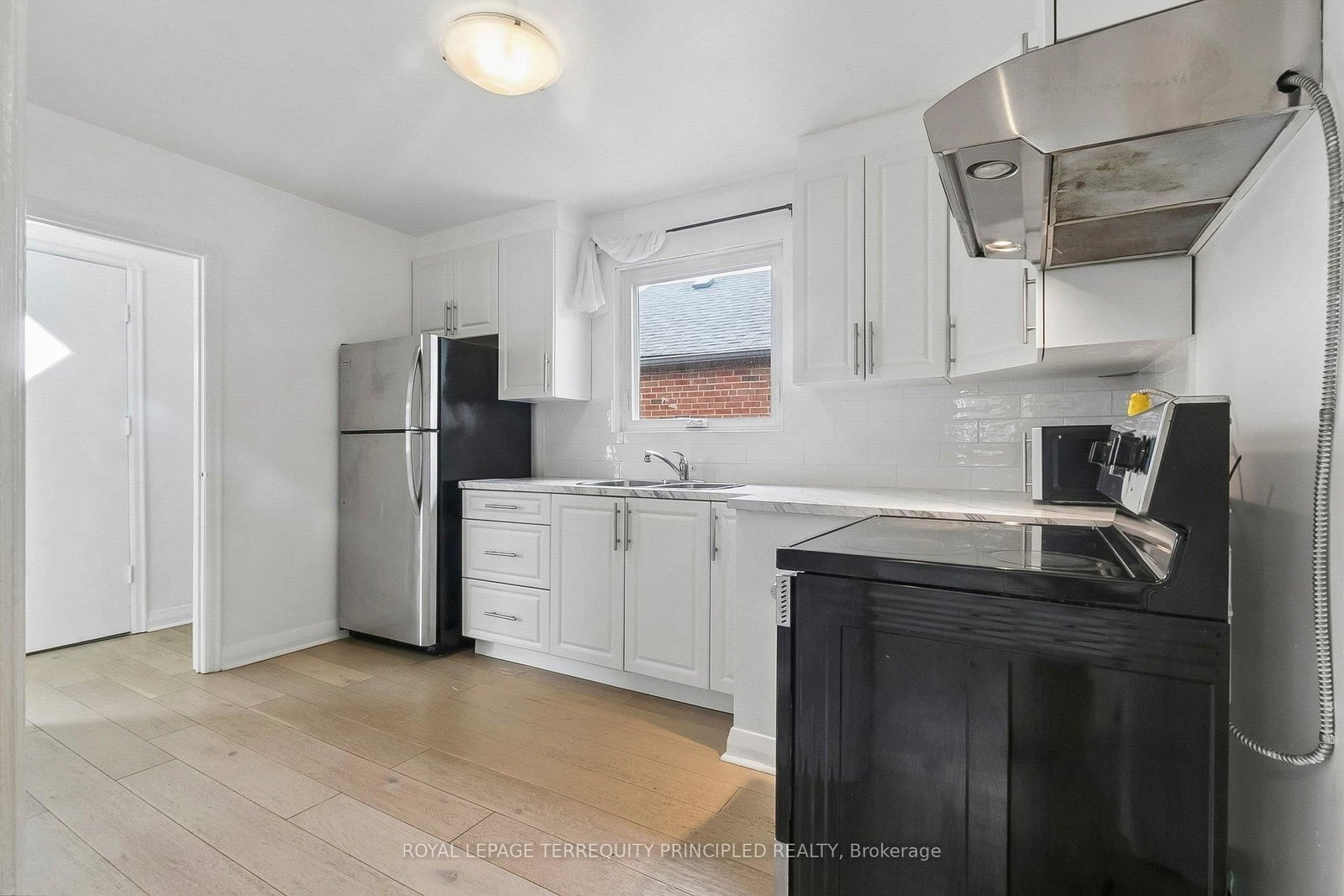 104 Galbraith Avenue • Toronto, ON photo 6