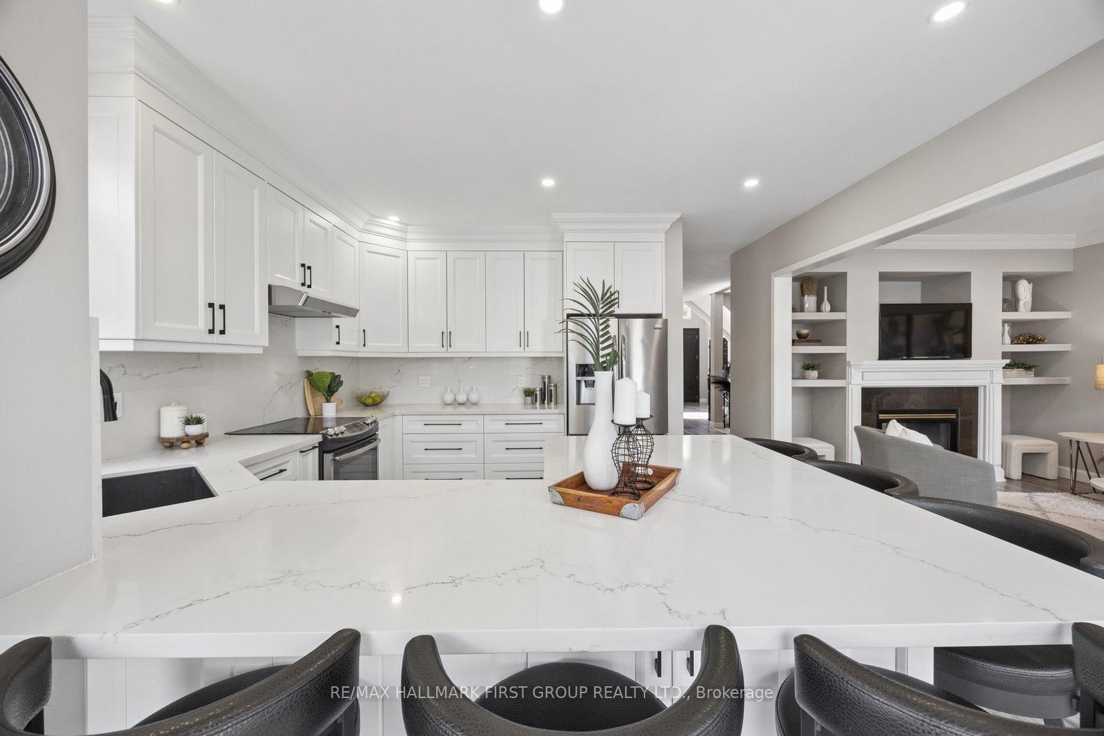 472 Summerpark Crescent • Pickering, ON photo 13
