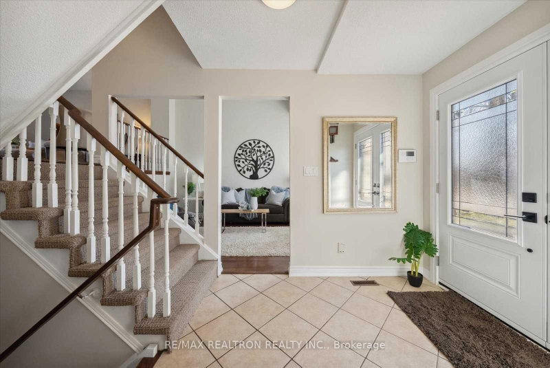 Upper - 68 Flint Crescent