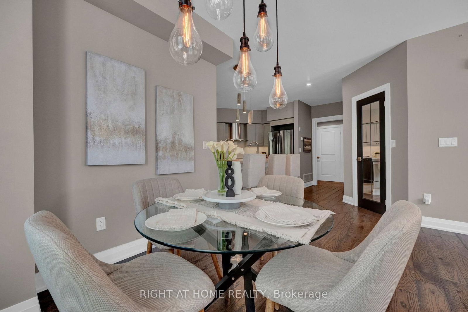 1430 Gord Vinson Avenue • #20 • Clarington, ON photo 9