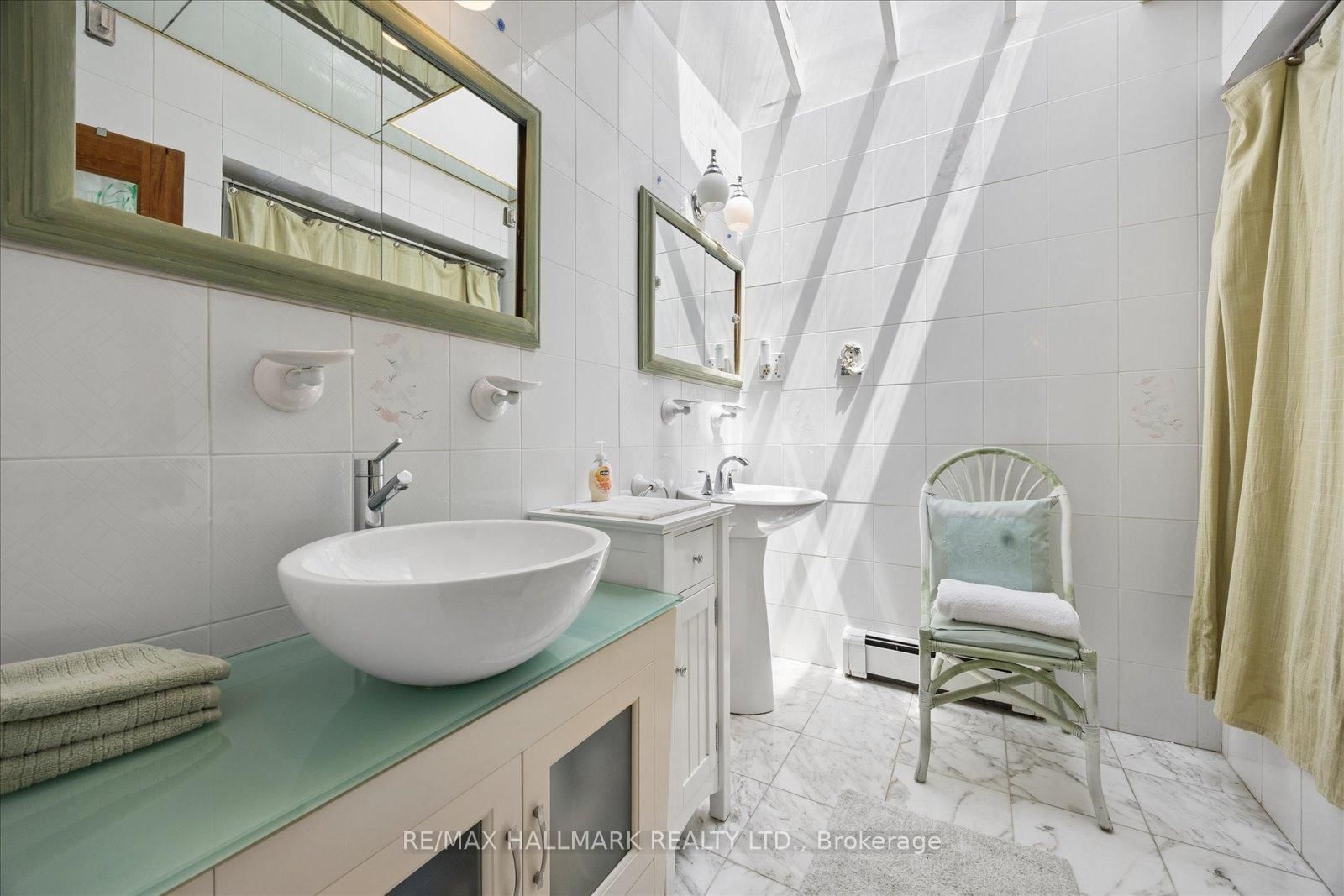 23 Larwood Boulevard • Toronto, ON photo 22