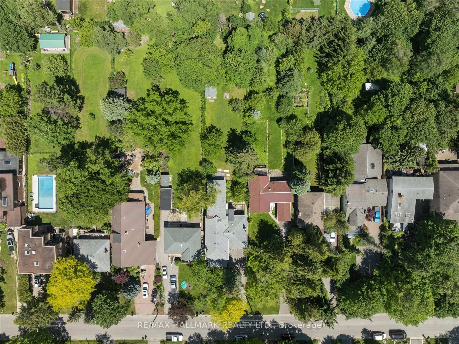 23 Larwood Boulevard • Toronto, ON photo 47