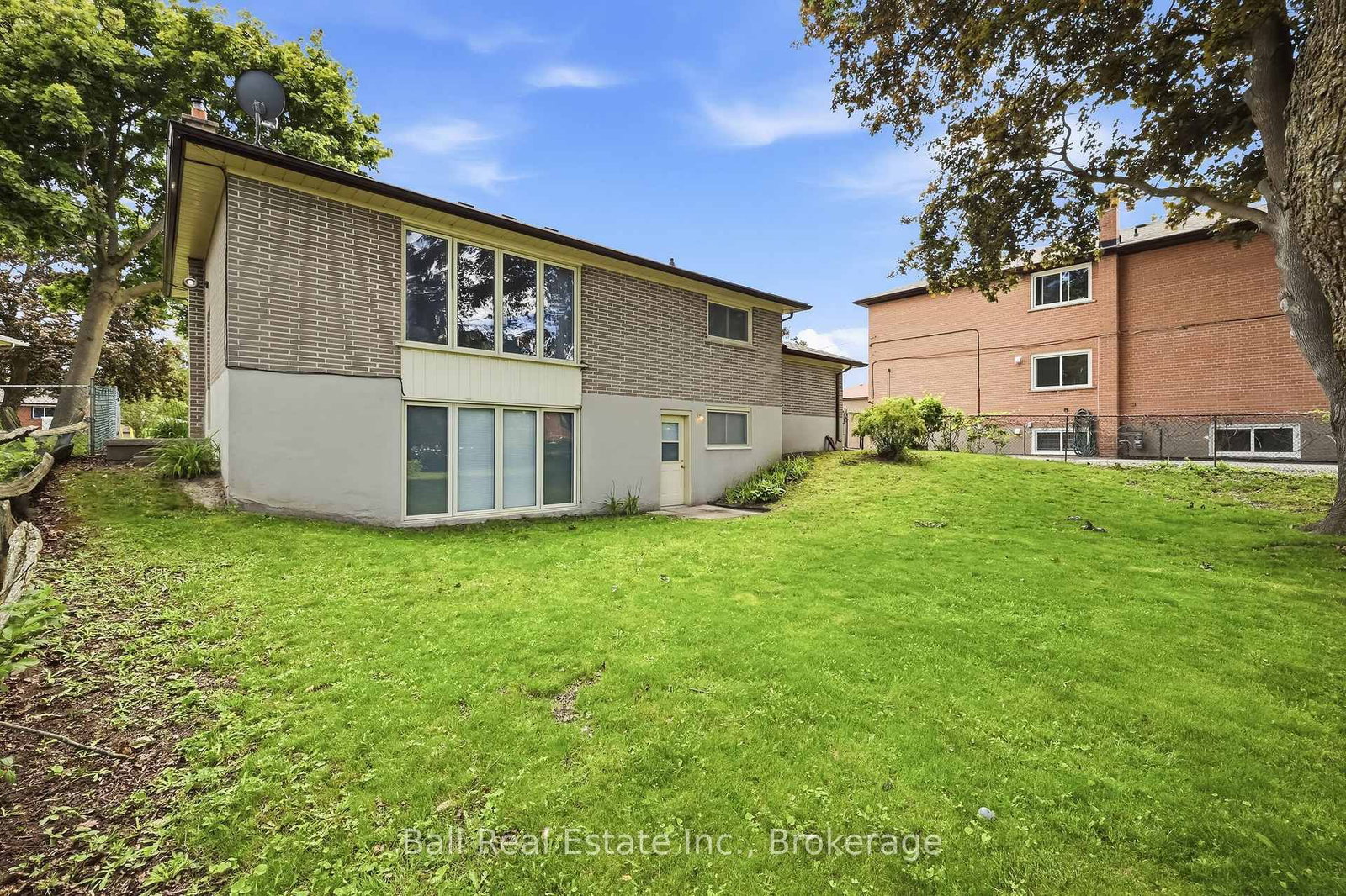 614 Lansdowne Drive • Oshawa, ON photo 41