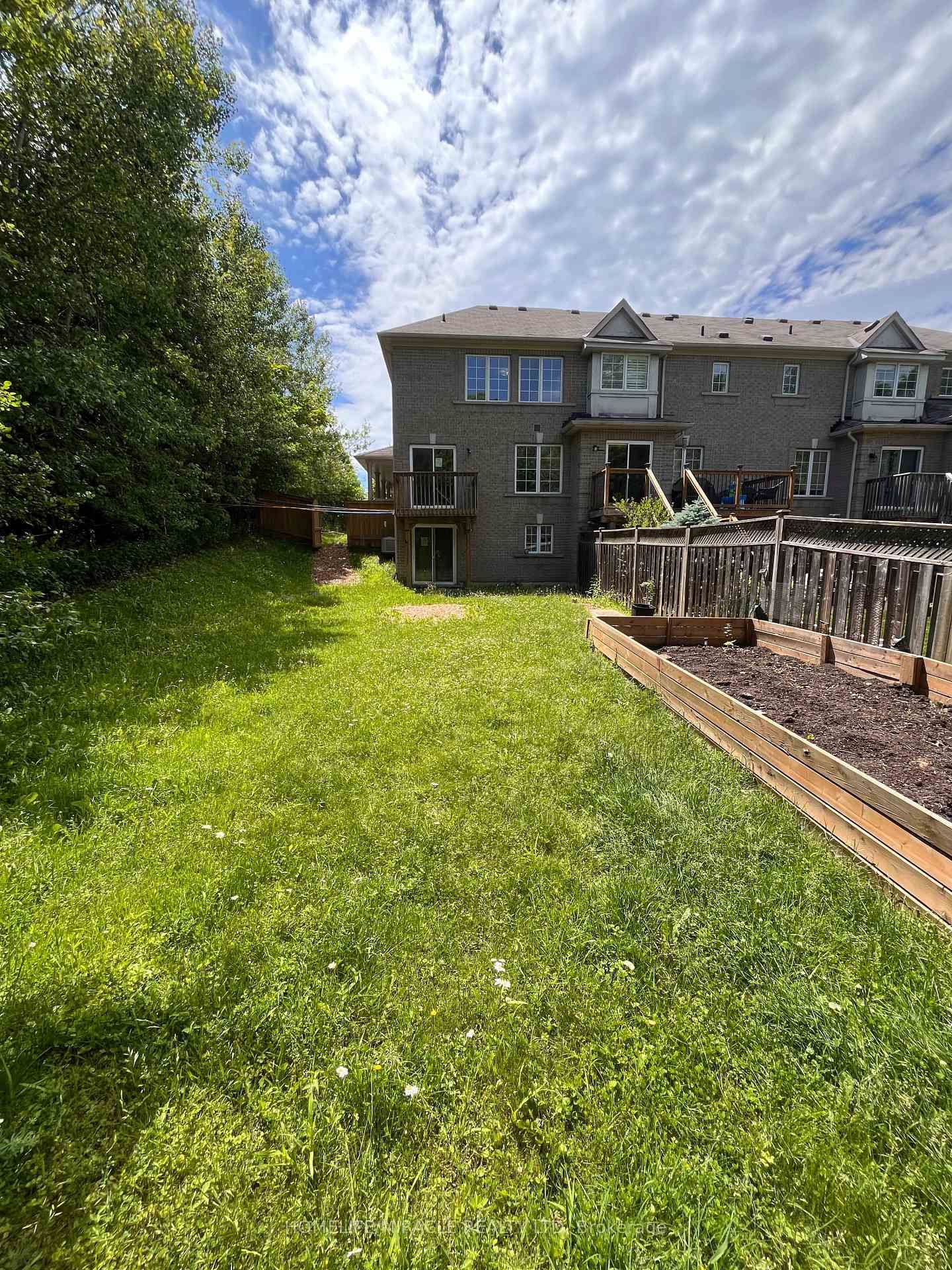 161 Cathedral Drive • Whitby, ON photo 18