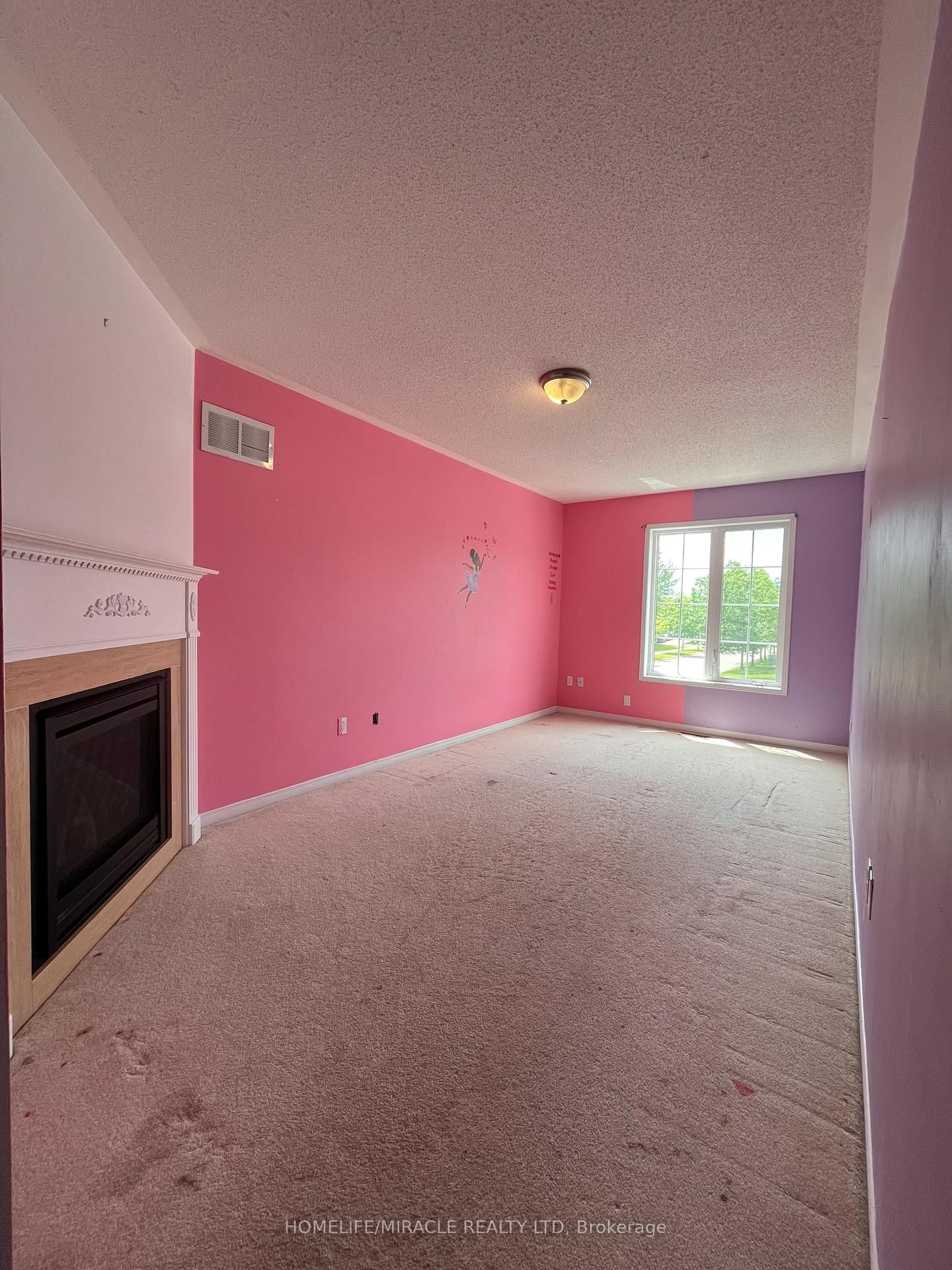 161 Cathedral Drive • Whitby, ON photo 8