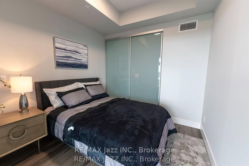 1202 - 80 Bond Street E