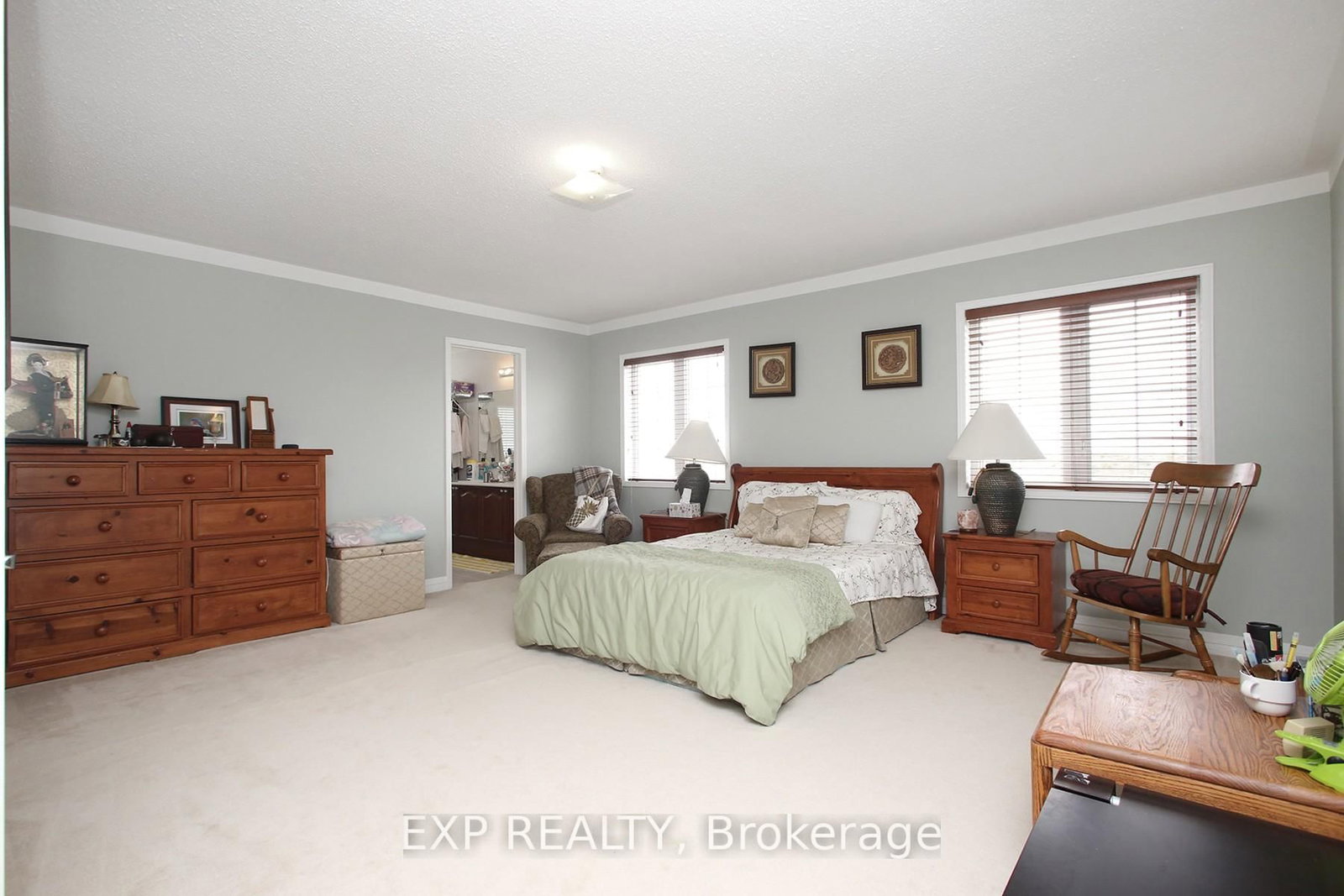 1335 Langley Circle • Oshawa, ON photo 18