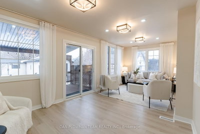 752 Douglas Street — photo 5