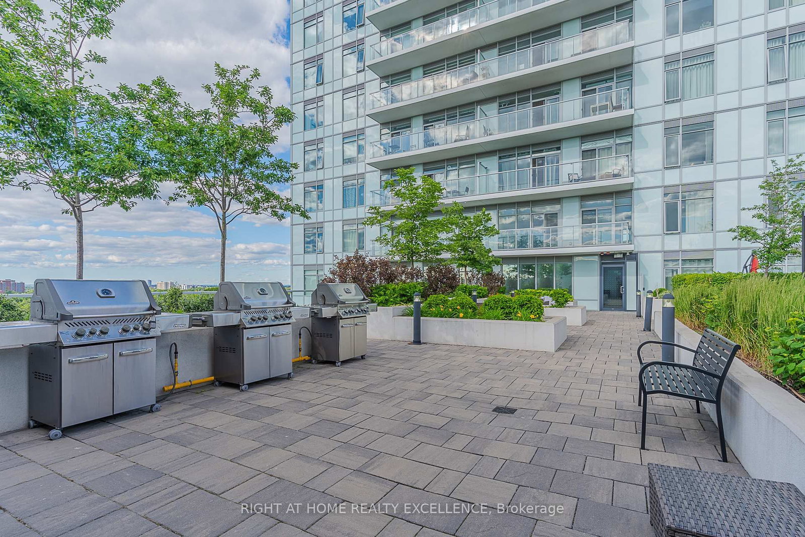 3220 Sheppard Avenue • #1707 • Toronto, ON photo 26