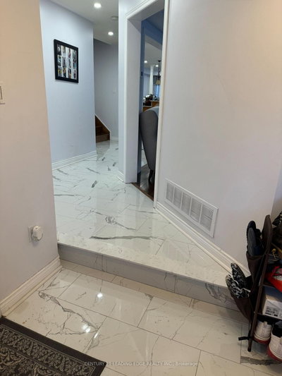 Unit Main — 8 Woodcock Avenue — photo 5