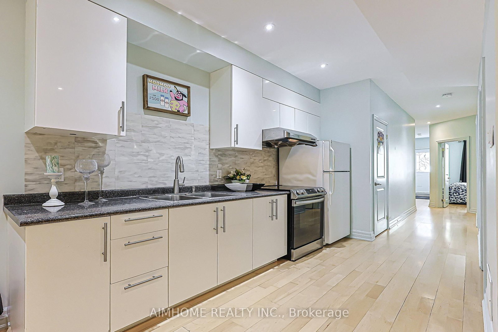 386 W Jones Avenue • Toronto, ON photo 36