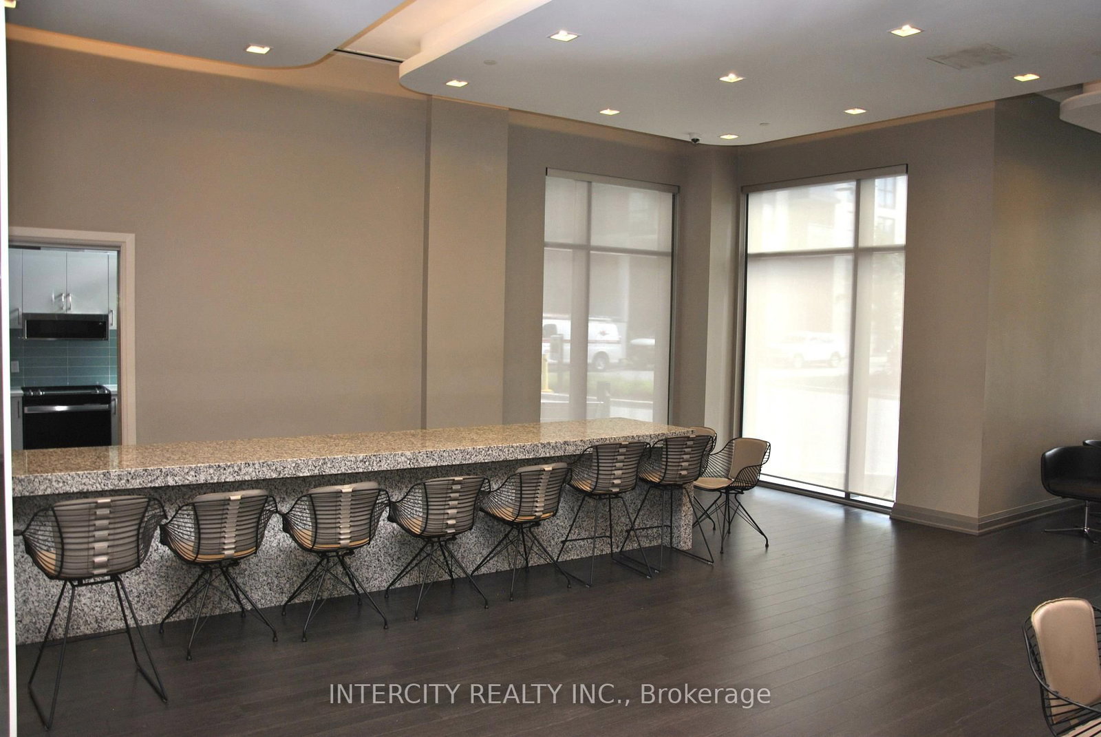 20 Meadowglen Place • #1901 • Toronto, ON photo 39