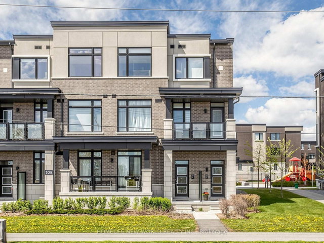 218 - 2550 Castlegate Crossing