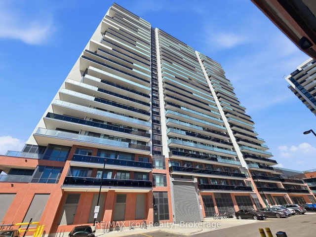 2214 - 2545 Simcoe Street N