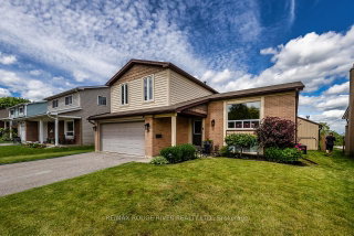 108 Roser Crescent