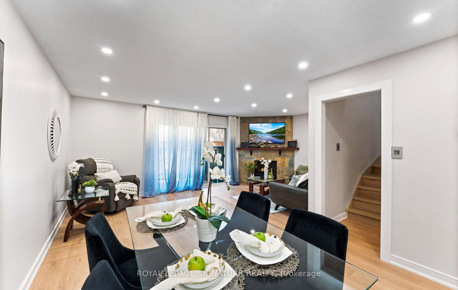 270 Timberbank Boulevard • #91 • Toronto, ON photo 11