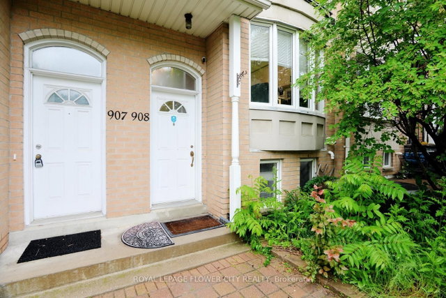 908 - 29 Rosebank Drive