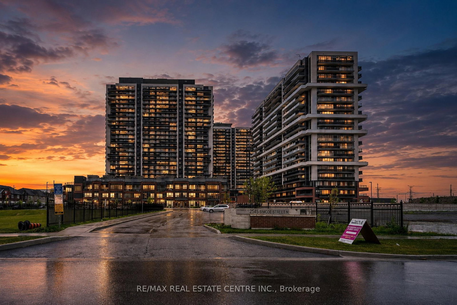 2545 Simcoe St N • #2401 • Oshawa, ON photo 1