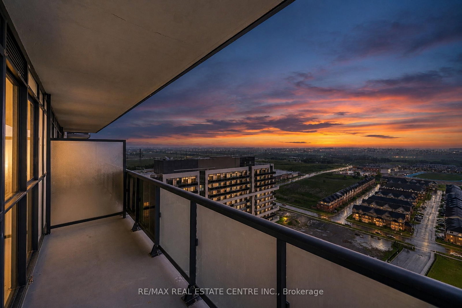 2545 Simcoe St N • #2401 • Oshawa, ON photo 12