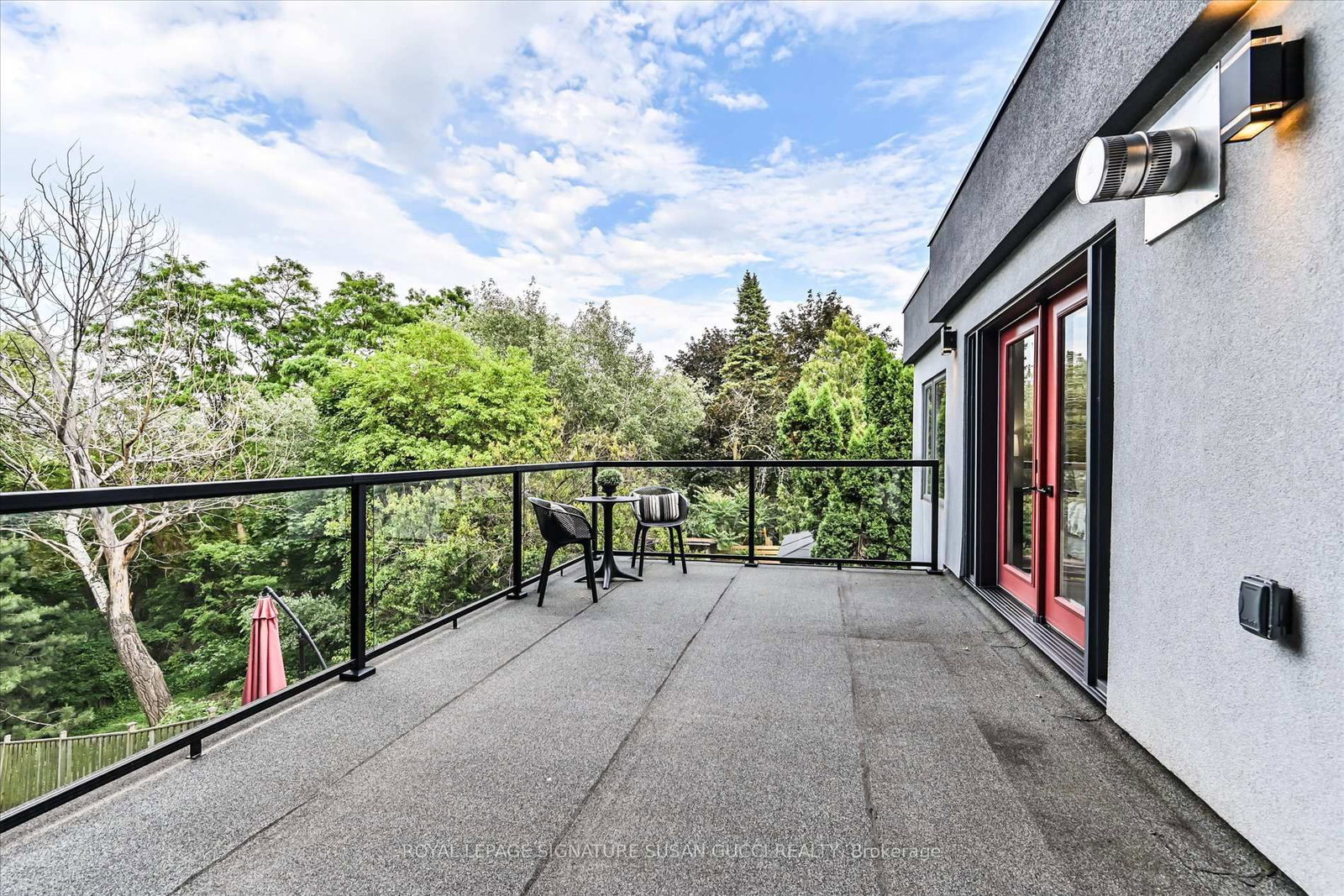 475 Donlands Avenue • Toronto, ON photo 24