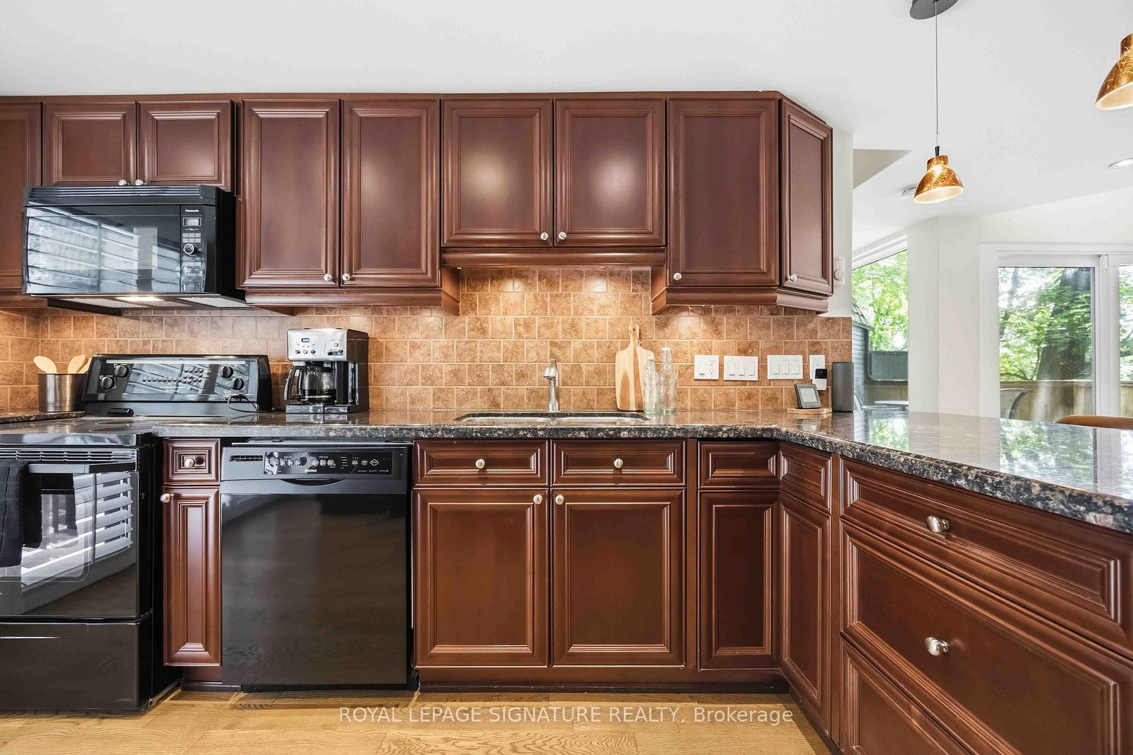 2366 Queen Street E • #7 • Toronto, ON photo 10
