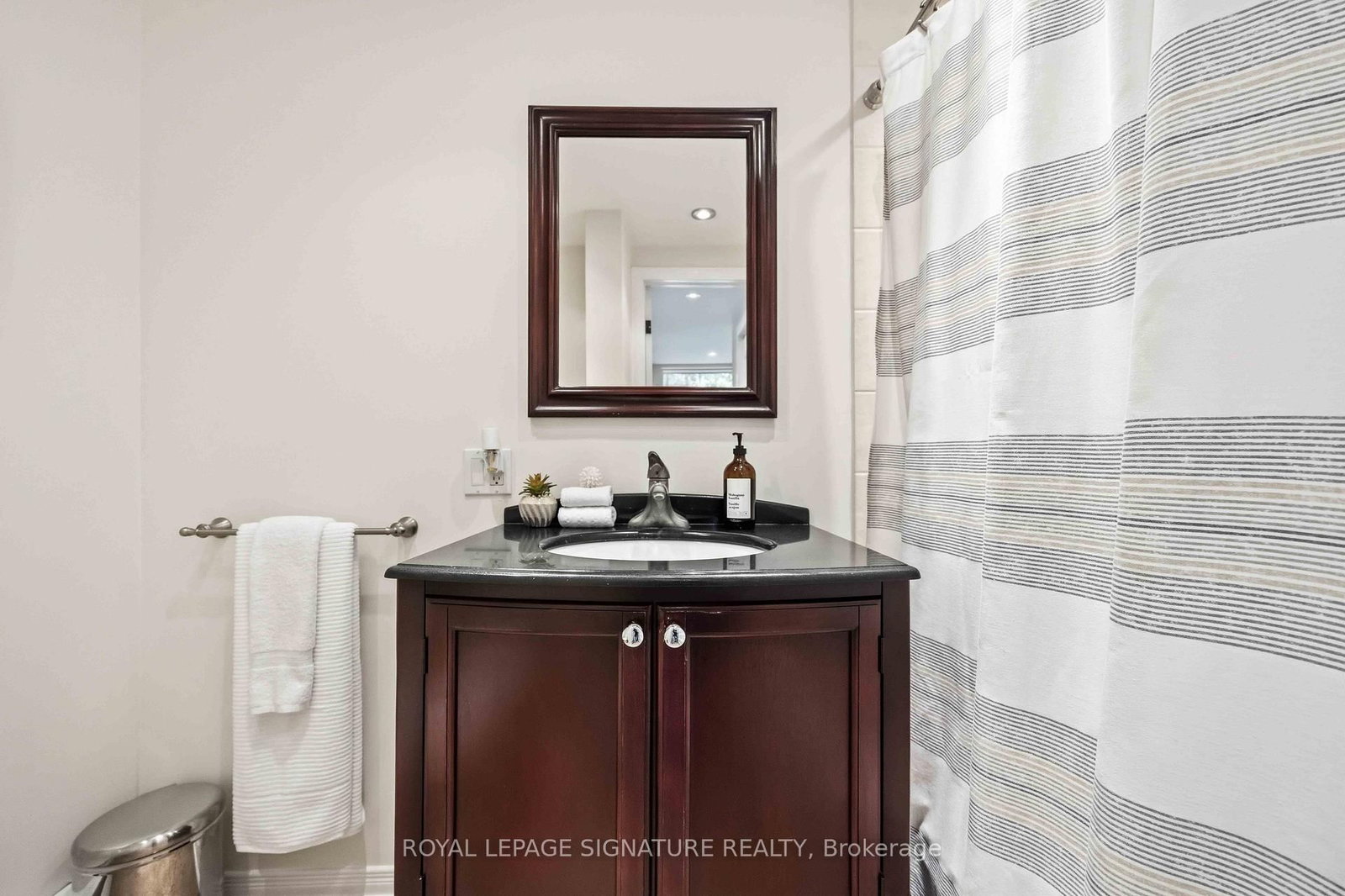 2366 Queen Street E • #7 • Toronto, ON photo 13
