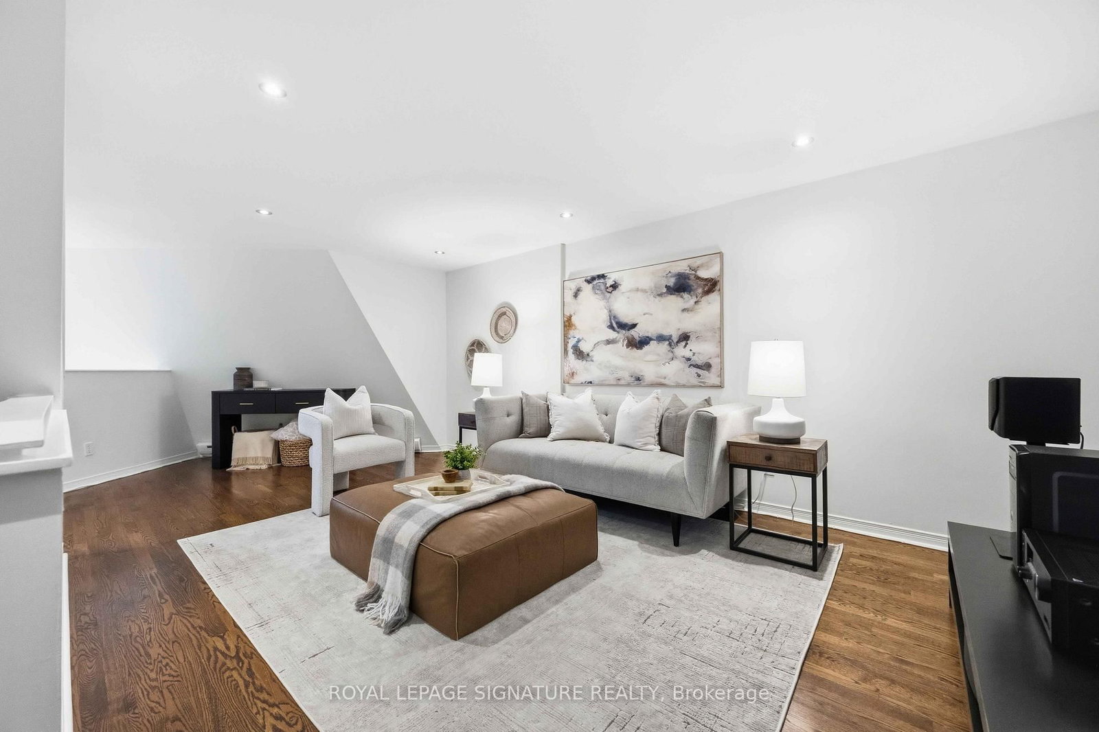 2366 Queen Street E • #7 • Toronto, ON photo 14