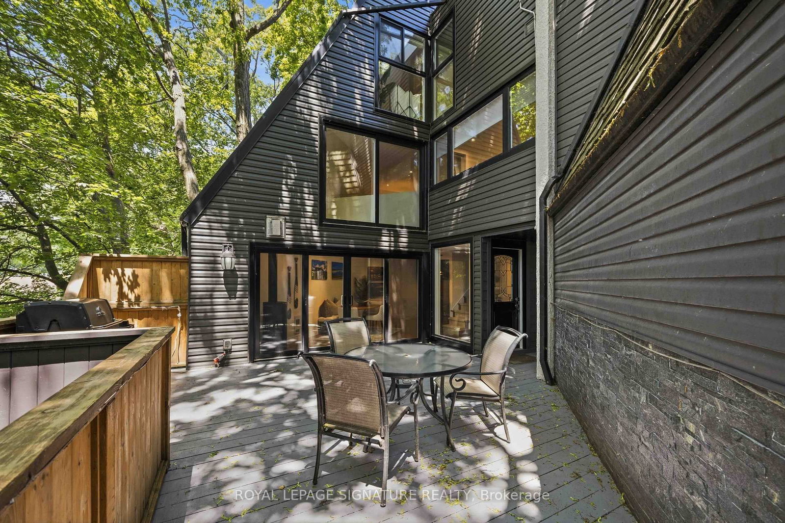 2366 Queen Street E • #7 • Toronto, ON photo 29