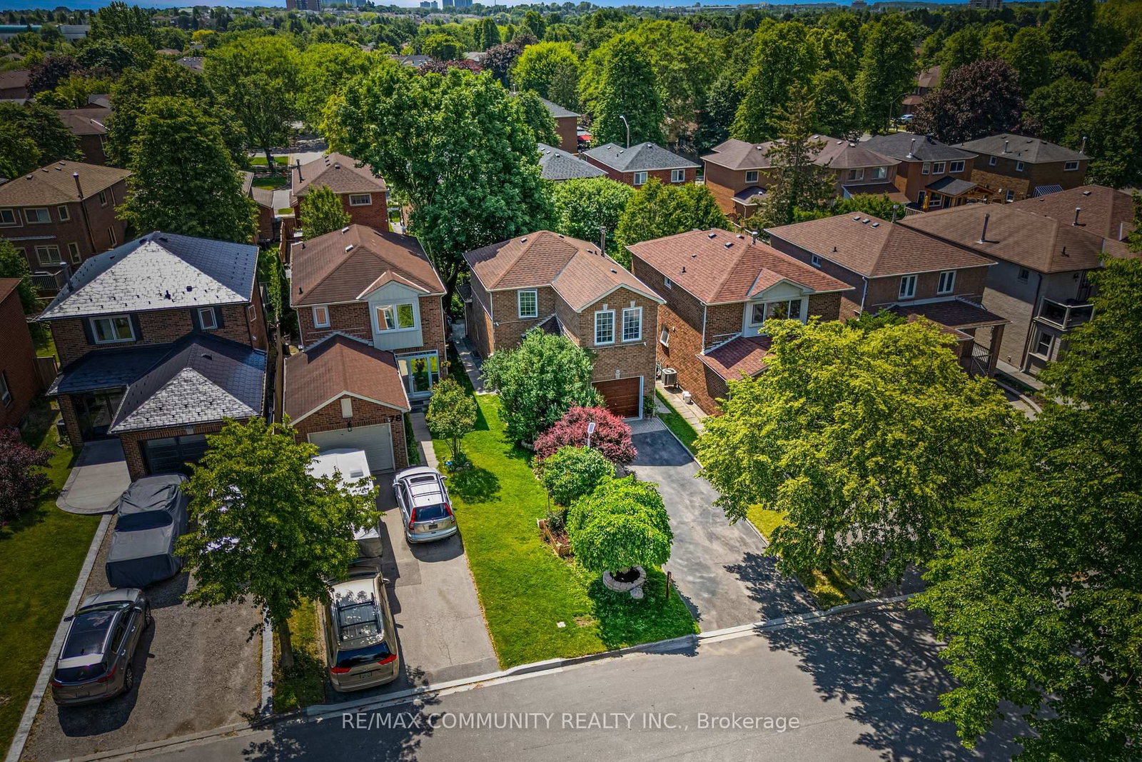 80 Brockman Crescent • Ajax, ON photo 34