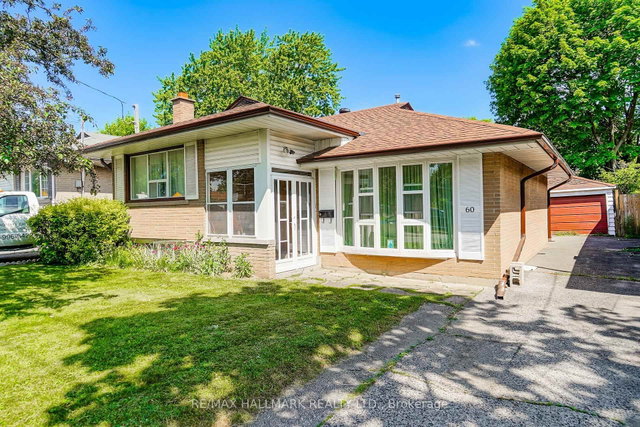 60 Vradenberg Drive