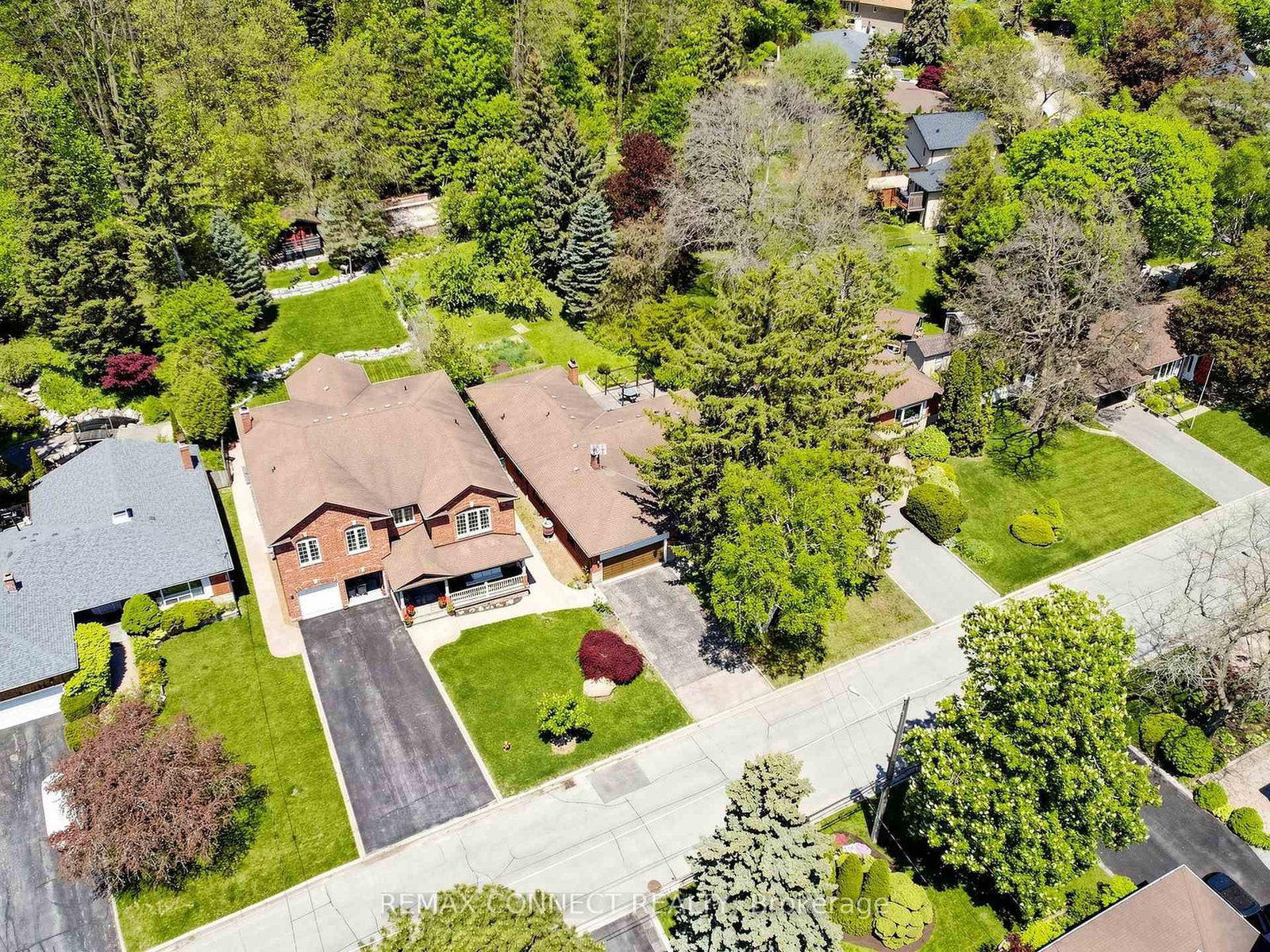 90 Sylvan Avenue • Toronto, ON photo 42