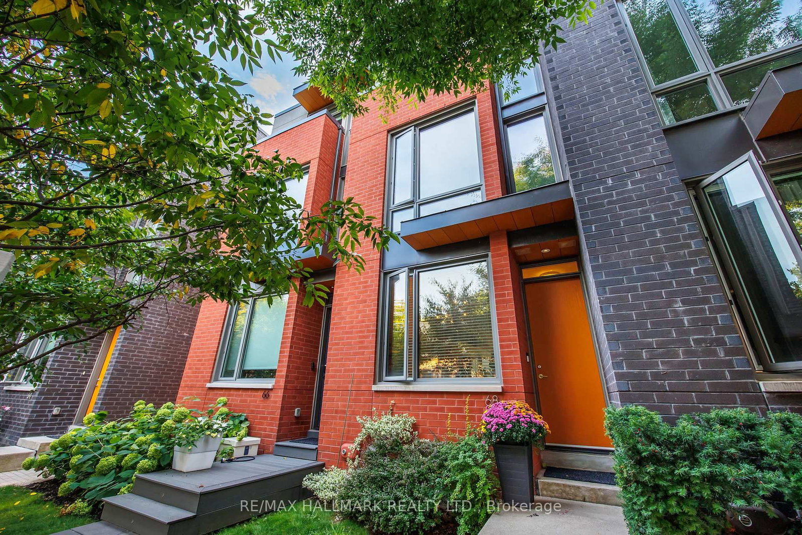 Property at 68 Boulton
