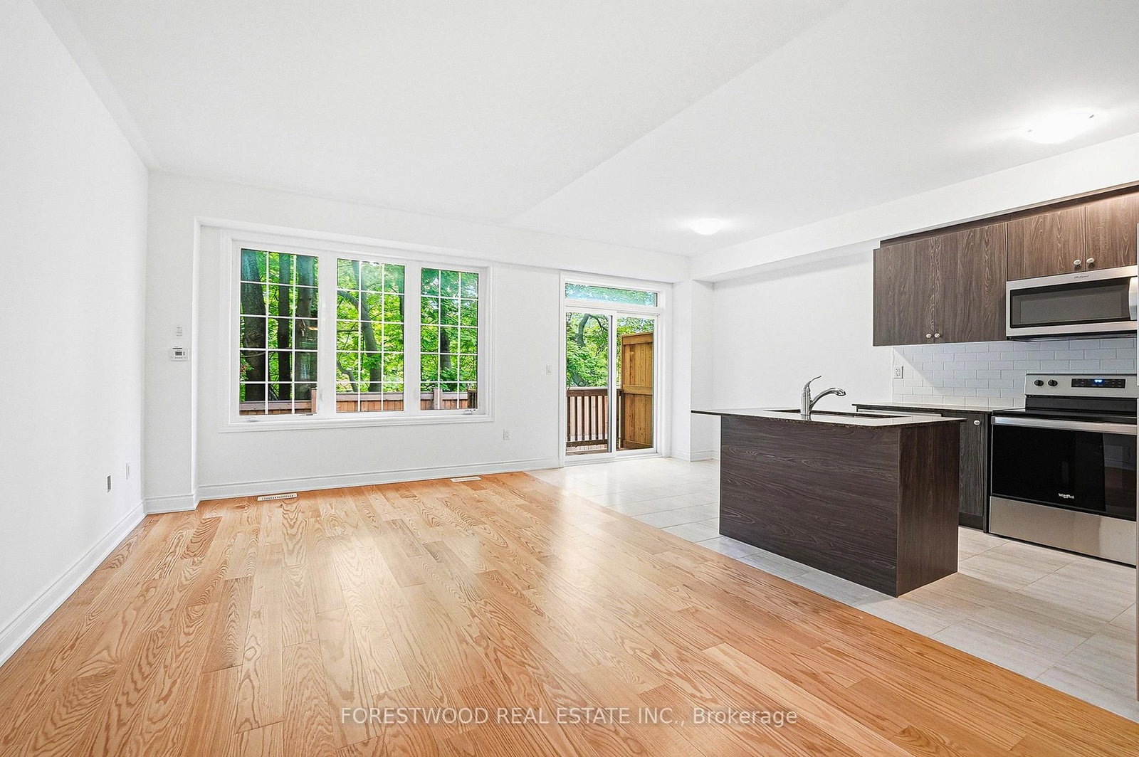 9 Deer Creek Court • Toronto, ON photo 14
